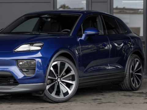 Visuel livraison Porsche Macan 408 ch