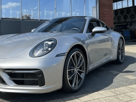 Visuel livraison Porsche 911 992 Carrera 4 385 ch