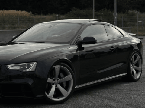 Visuel livraison Audi RS5 coupée Quattro 450 ch