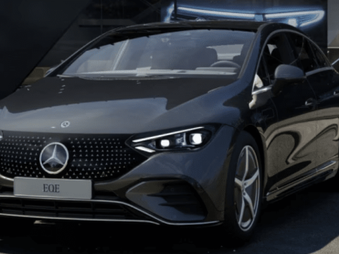 Visuel livraison Mercedes EQE 350 AMG 292 ch