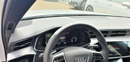 Audi A6 Avant hybride 367 ch